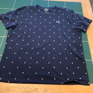 Men’s Hollister t shirts/3 pack